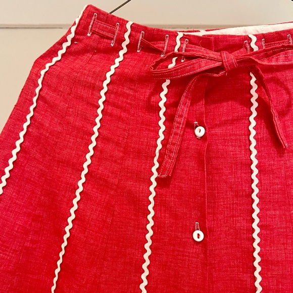 60s-70s Vintage 🤍 “The” Talbots Ric Rac Trim Tie-Waist A-Line Skirt - Picture 3 of 4
